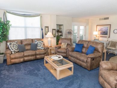 This 2 bedroom has GULF Views Best Beach Community on Siesta